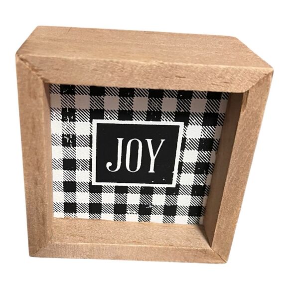 Hobby Lobby Set of 2 Small Wood Decorative Signs Christmas Decor JOY - Picture 2 of 10